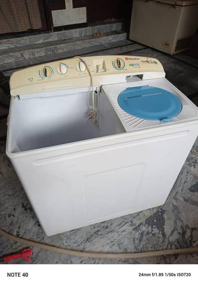 Dalliance  Wash and dryer machine.