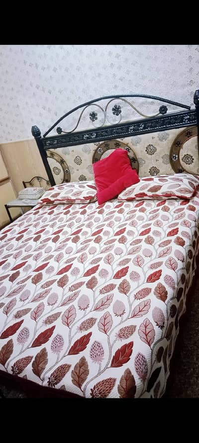 King Size Bed / 5 Seater Sofa Set/ 2 Side tables/ 1 dressing table