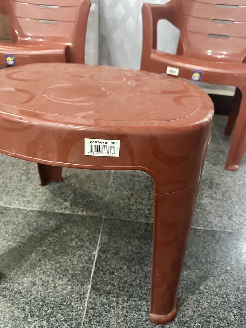 TWO CHAIRS WITH ONE TABLE 1