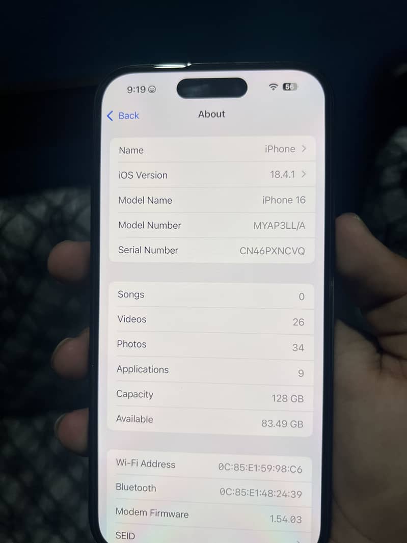 iPhone 16 6