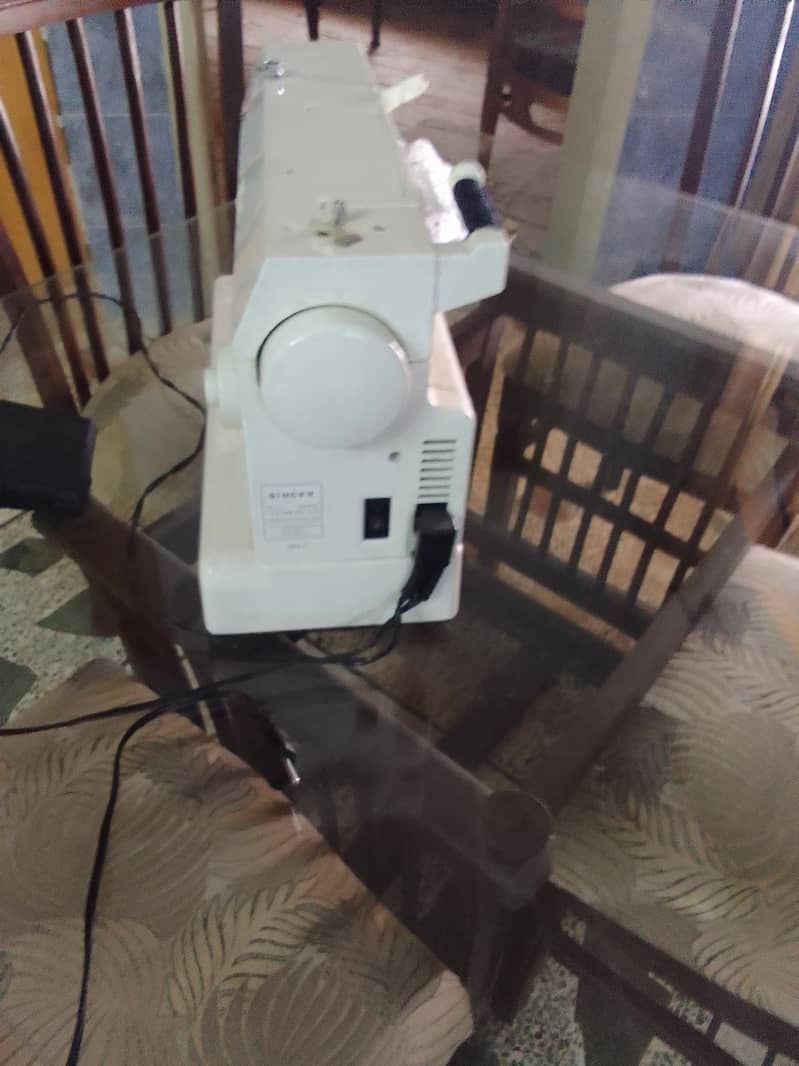 singer sewing machine 4