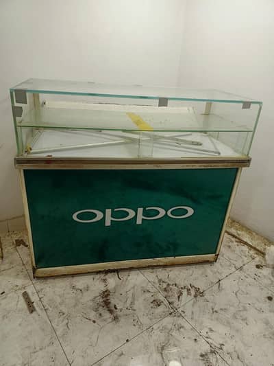 Mobile Counter Oppo 4ft 17000 don't ask final kya honge