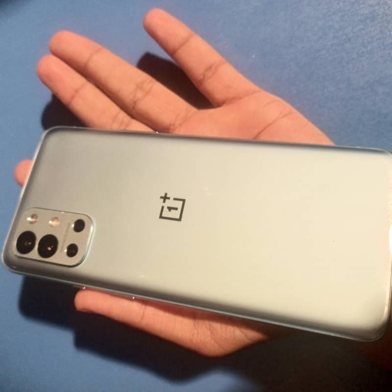 OnePlus 9r 5