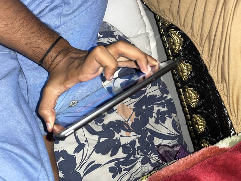 iPad 7th generation 4