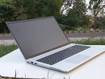 HP EliteBook 655 G10 – Ryzen 5 PRO | 16GB RAM | 15.6 inch like new