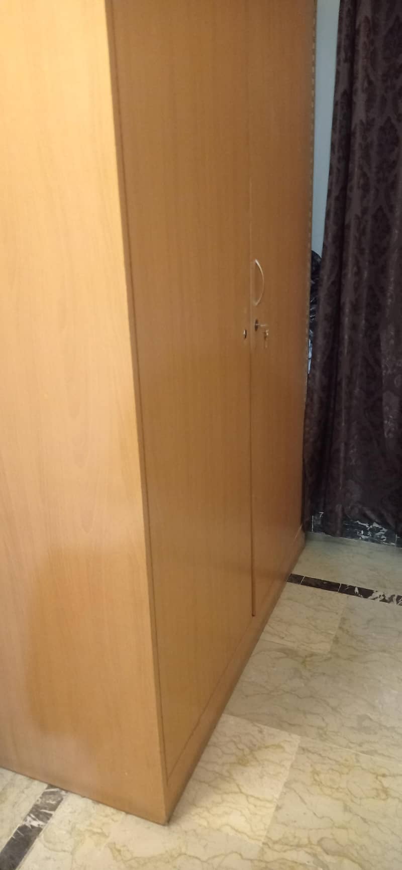 2 door wardrobe 1