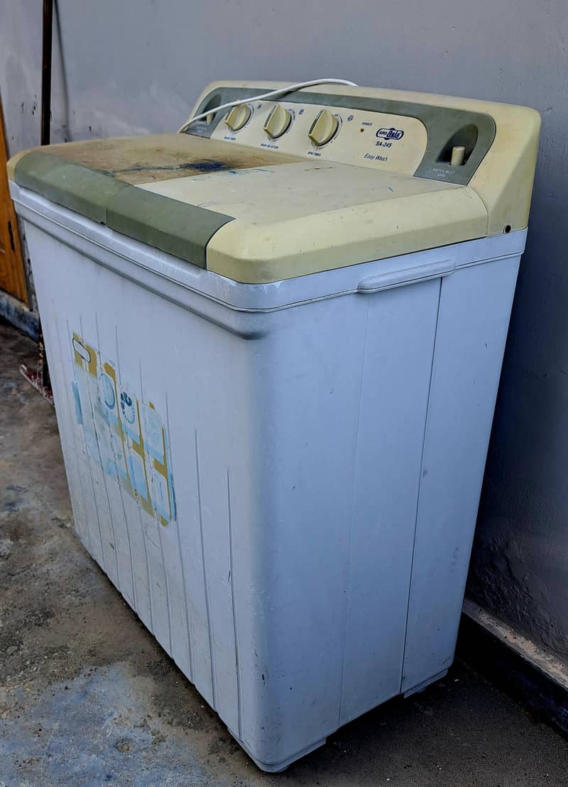 Washing machine with dryer 1
