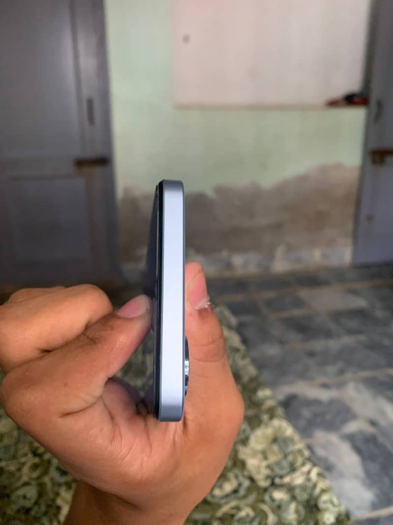 Realme note 60 4