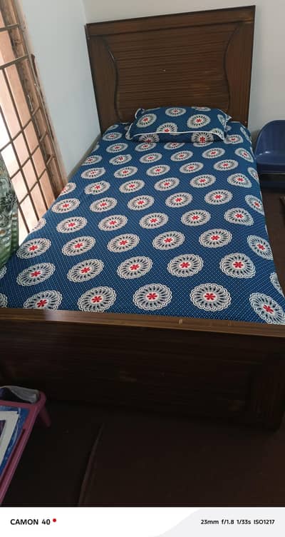 Single Bed (1 piiece) (without mattress)