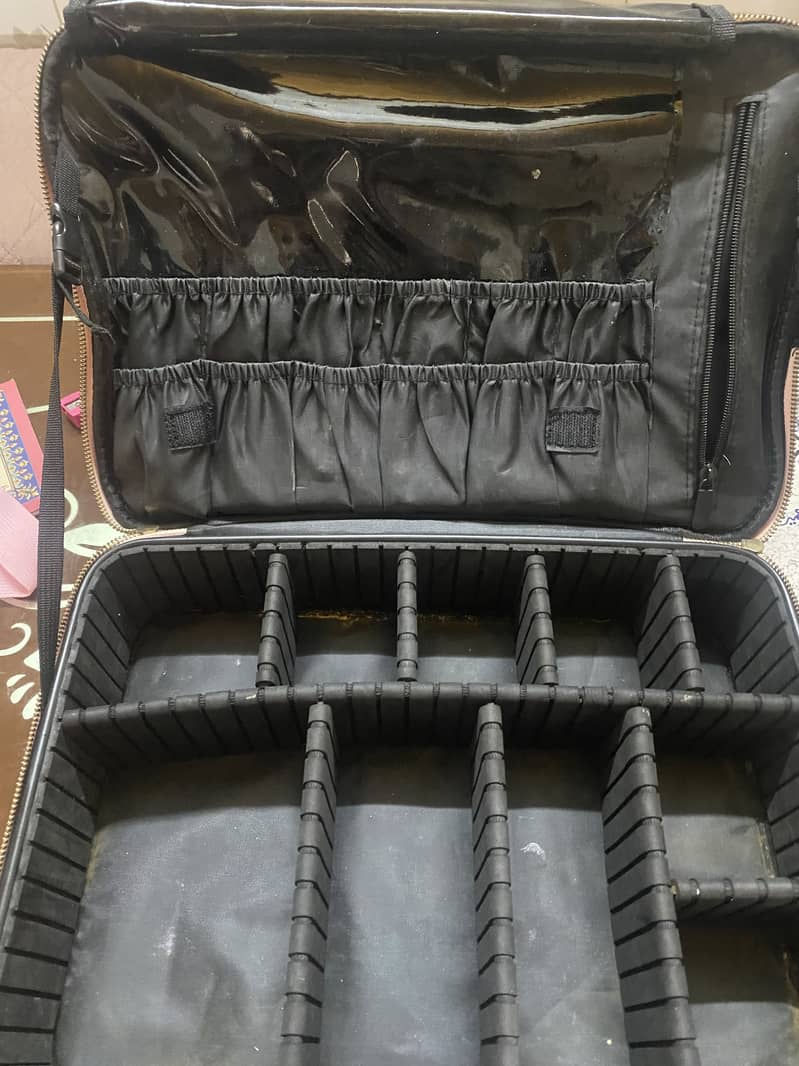 Makeup bag 0