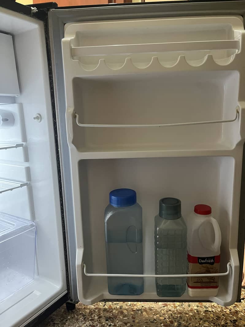 Refrigerator 2