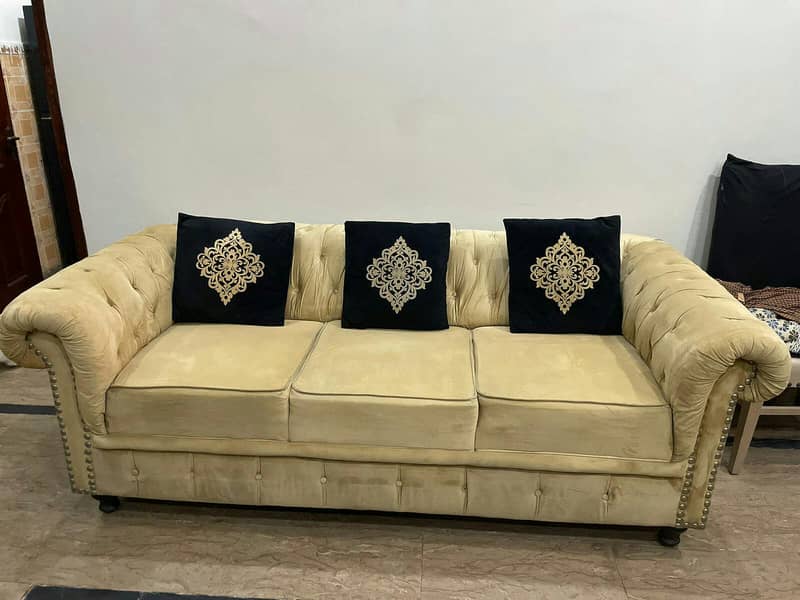 complete sofa set 0