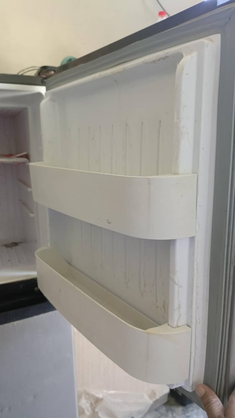 Refrigerators medium size 4