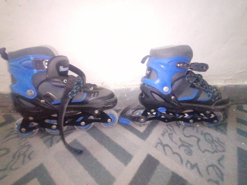 roller skates 4