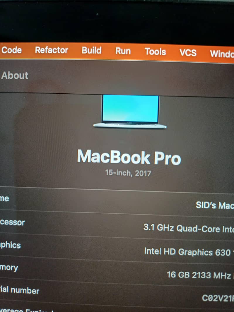 Apple MacBook Pro 15-inch (2017) 0