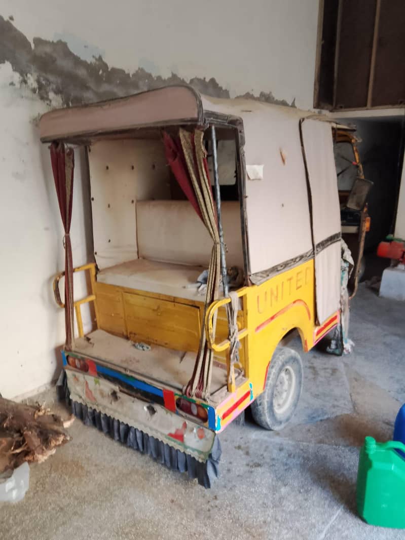Tez Raftar for Sale - Rickshaw & Chingchi - 1107053070