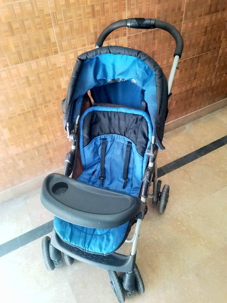 blue and black imported pram stoler 4