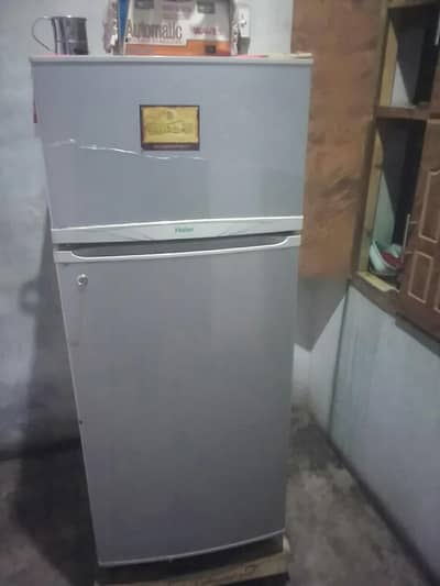 hair fridge medum size condition new jasi