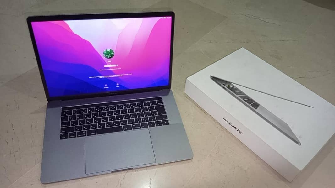 Mac book Pro 2016 (15 inch) 0