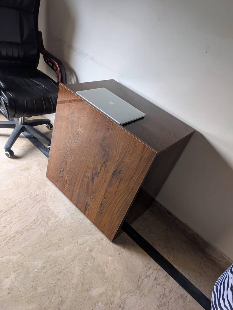 Office foldable Table 1