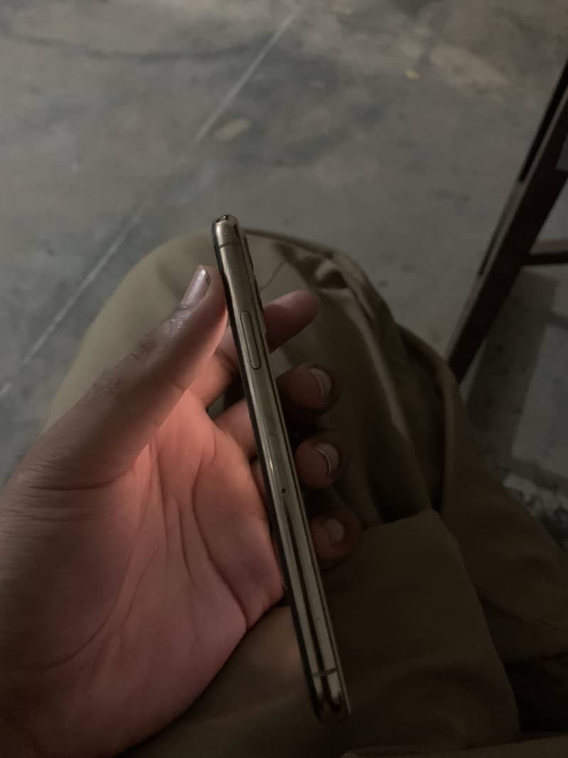 Iphone 11 pro 1