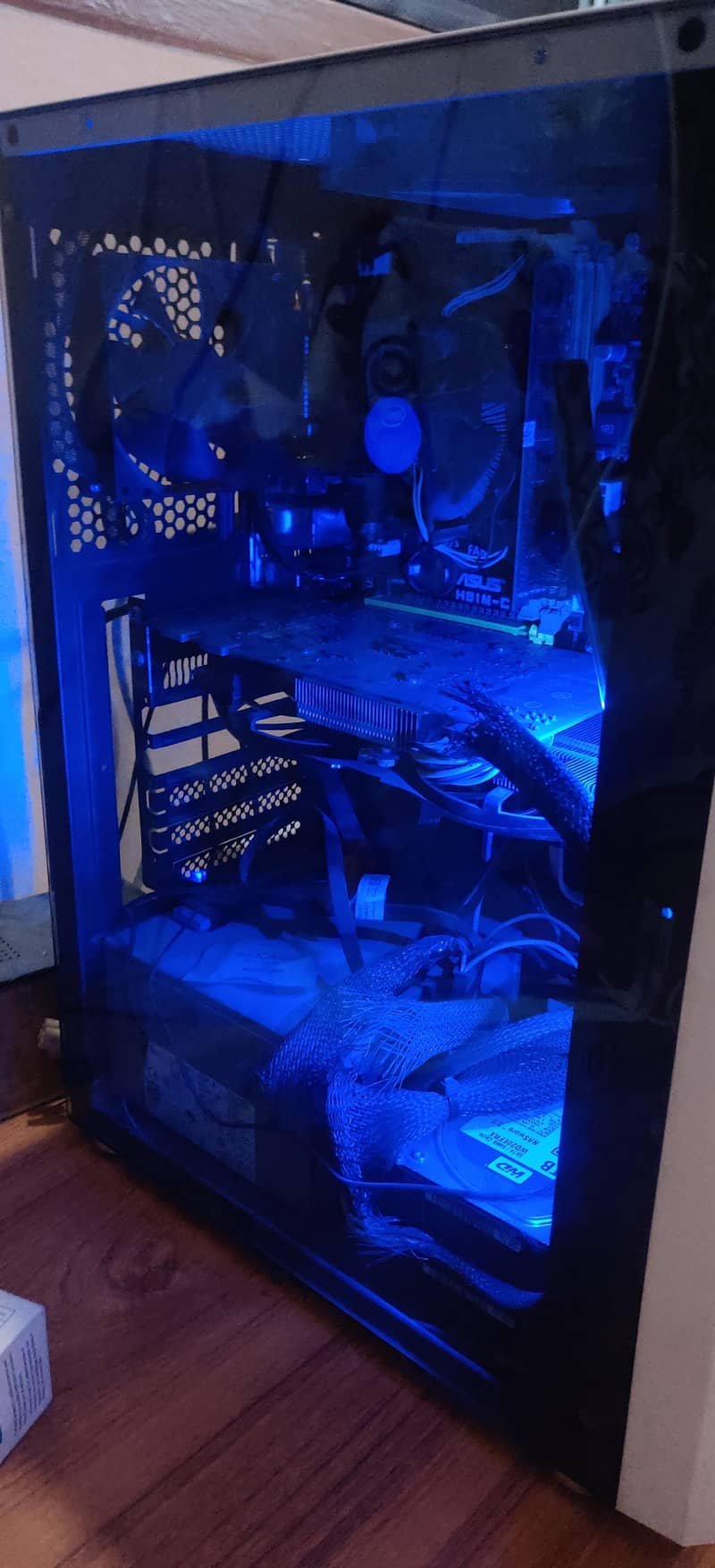 Gaming setup with 1080p monitor - Gaming PCs - 1099830102