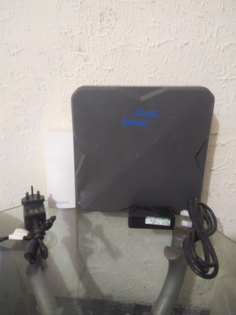 Omantel O5A-EA 4g, 5g outdoor router - Networking - 1091745333