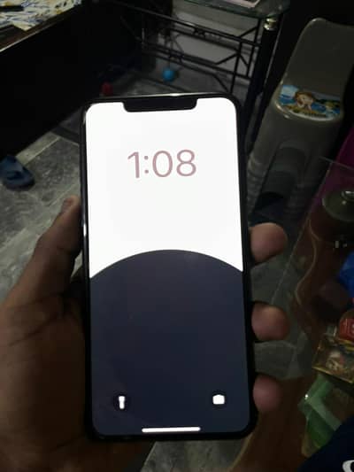 iphone XS Max - 64 GB - 79 BH - Non PTA -Scratched Back