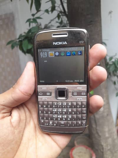 Nokia e72 PTA approved nokia E72,E71symbian keypad phone E71 nokia e71