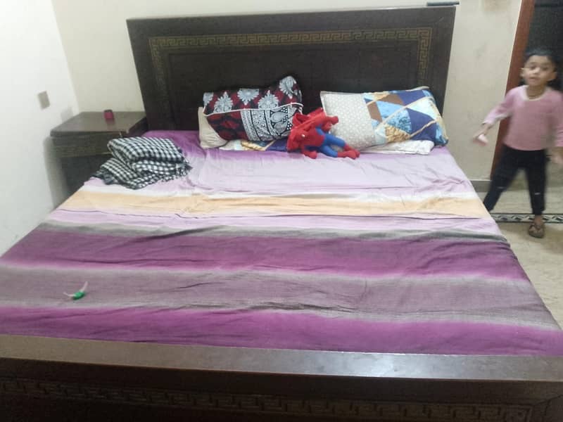 bed side table or dressing 1