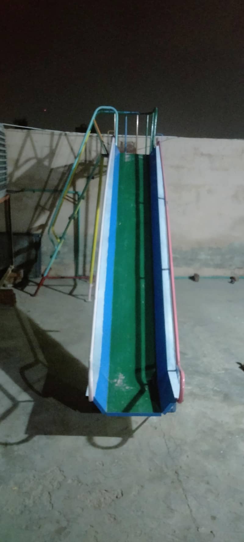 جھولے برائے فروخت نیو کنڈیشن 0