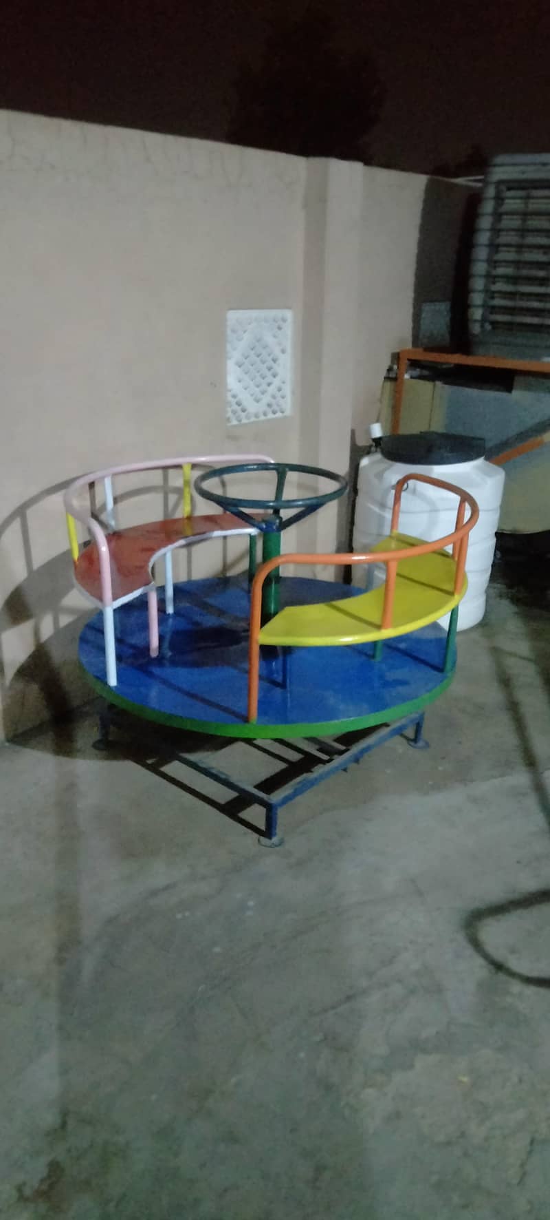 جھولے برائے فروخت نیو کنڈیشن 1