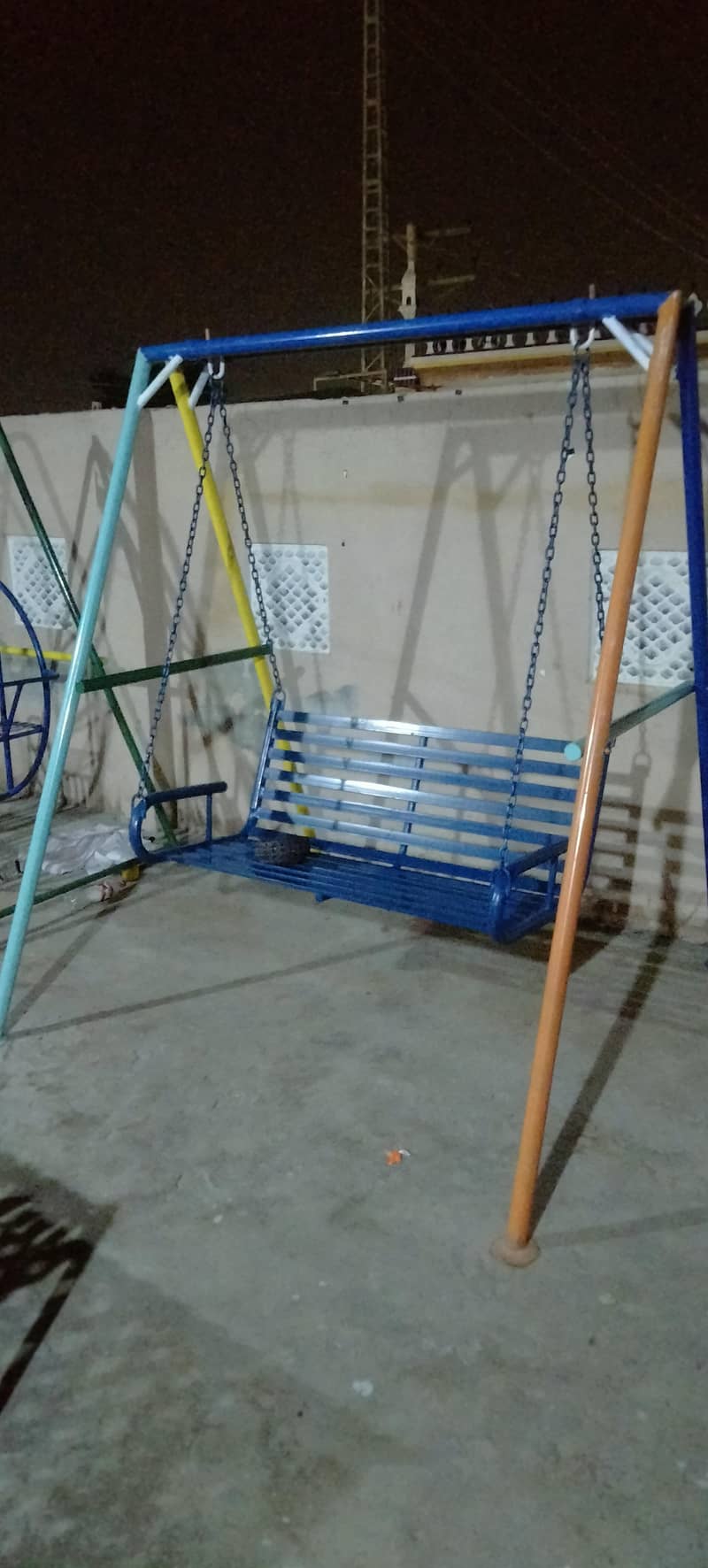 جھولے برائے فروخت نیو کنڈیشن 2