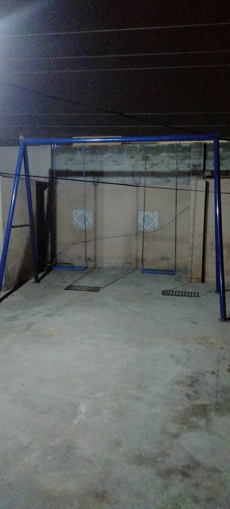 جھولے برائے فروخت نیو کنڈیشن 4