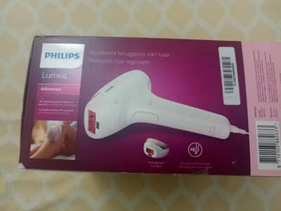 Philips IPL Lumia Series Laser Hair Removal along with Face Massager