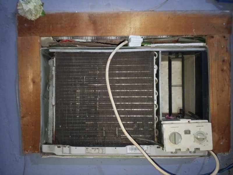AC LG window AC 1