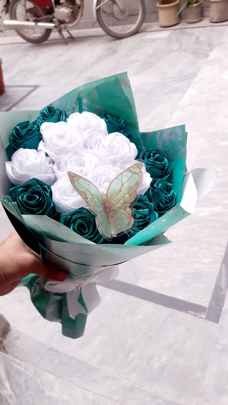 Customized Bouquet Available 0