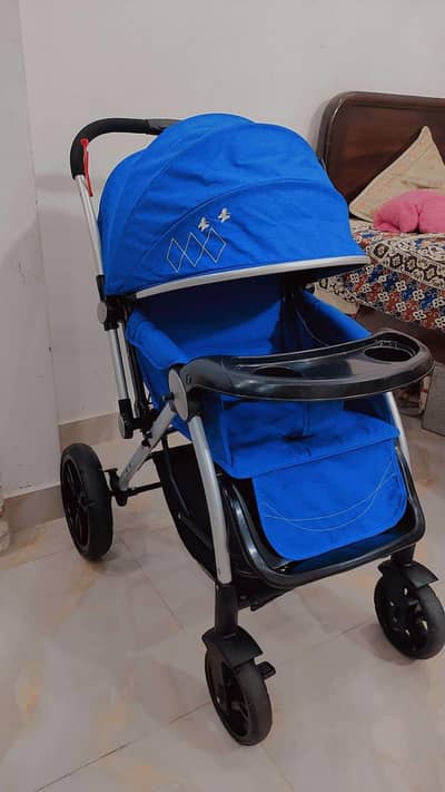 Luxury Imported Baby Pram (Overseas Model) — 10/10 Condition