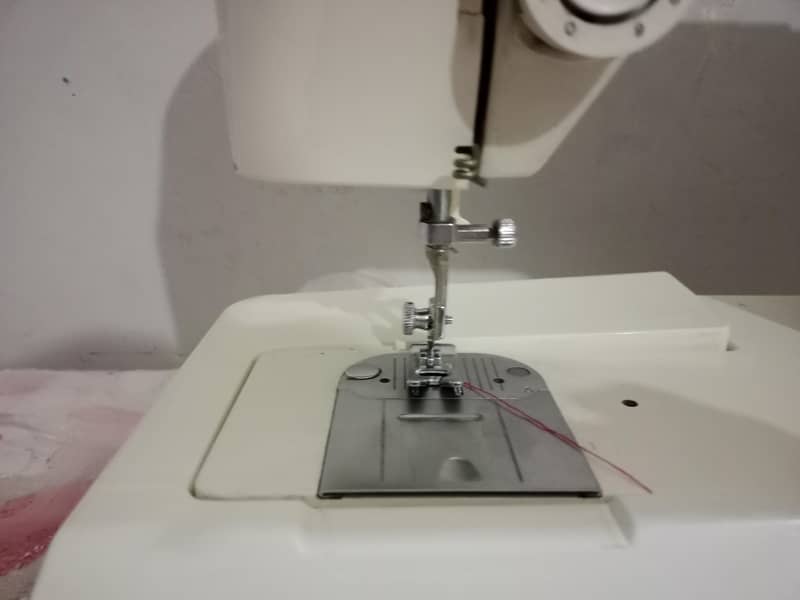 singer sewing machine 2
