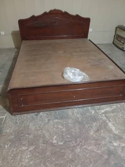 high quality wooden bed