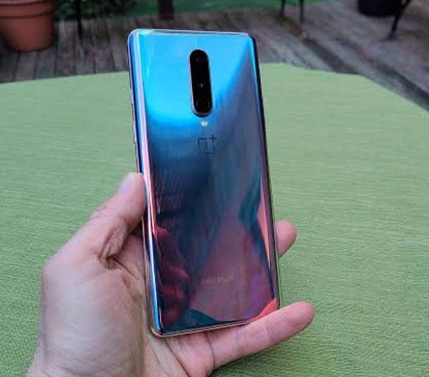 OnePlus 8 5G 1