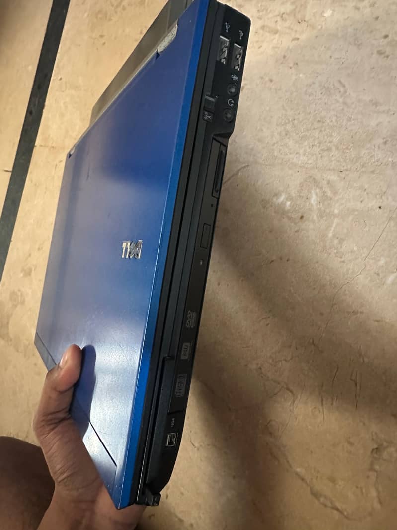 Dell Latitude E6410 2