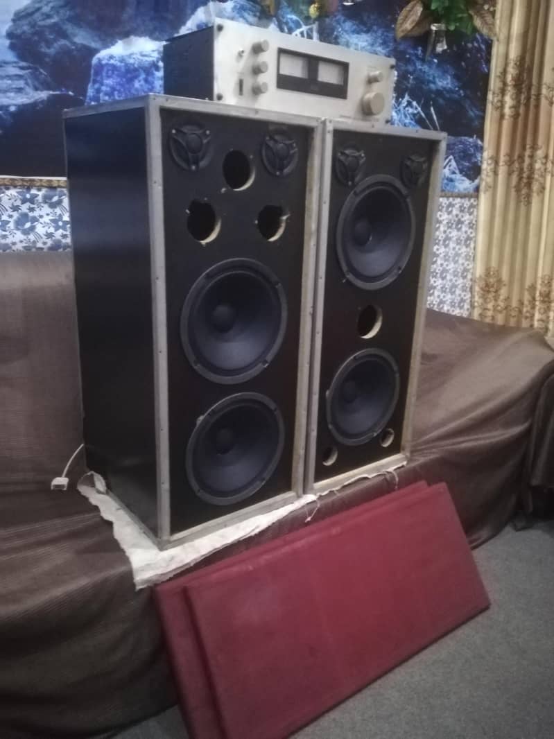 Speaker set 2