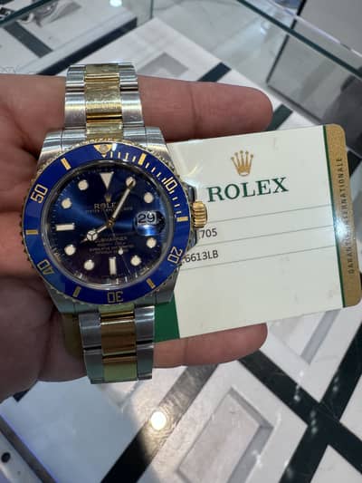 WATCH BUYER / Rolex Datejust Omega Speedmaster Cartier Santos Chopard