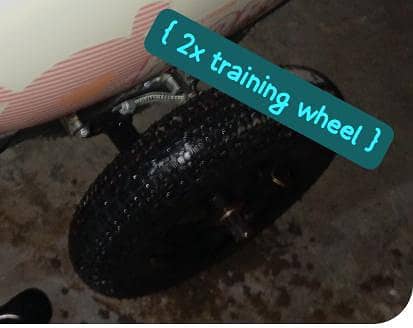{ 2x training wheel } 2