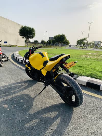 Suzuki GSX-R400  | Model 1993 | Restored Bike | Excellent Condition