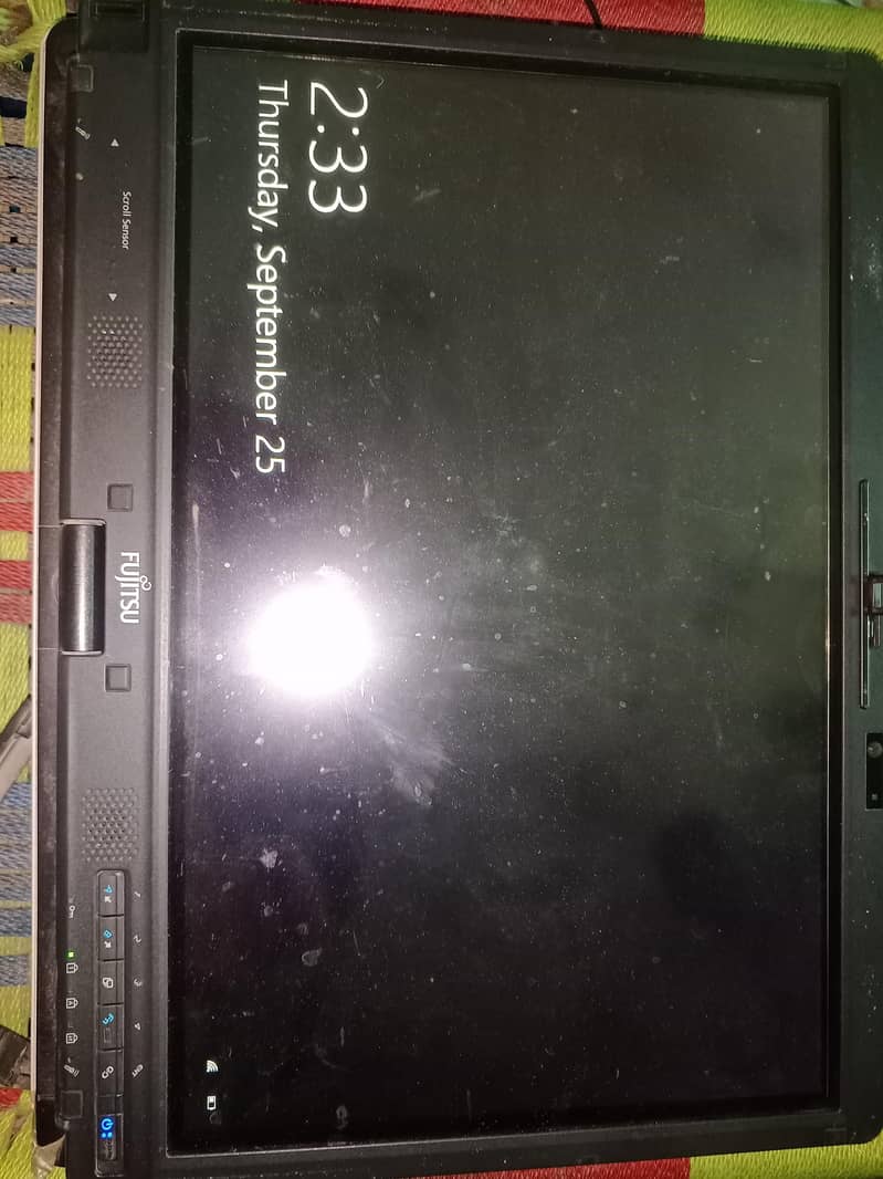 Fujitsu i5-2generation 3