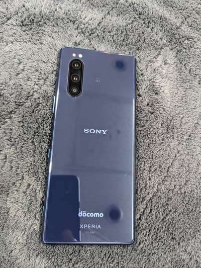 Sony Xperia 5