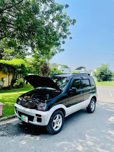 TOYOTA CAMI.     [jeep plus car]