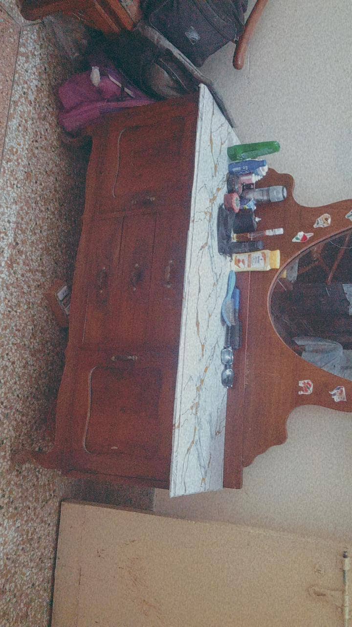 Dressing Table 1